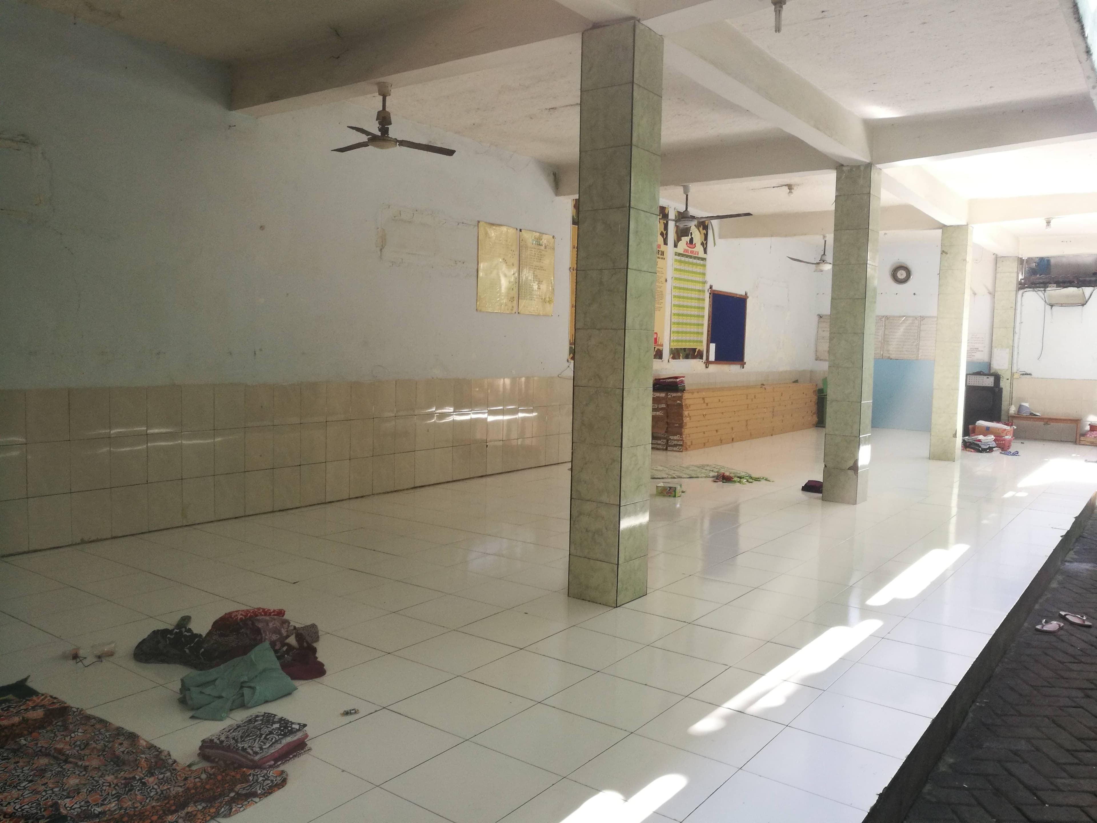 Aula kegiatan santri putri Pondok Pesantren Riyadlul Qur'an